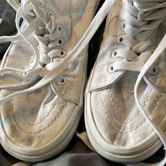 VANS Women’s size 7 Men’s size 5.5 Distressed Bleached AS IS see pics/video - Picture 3 of 8